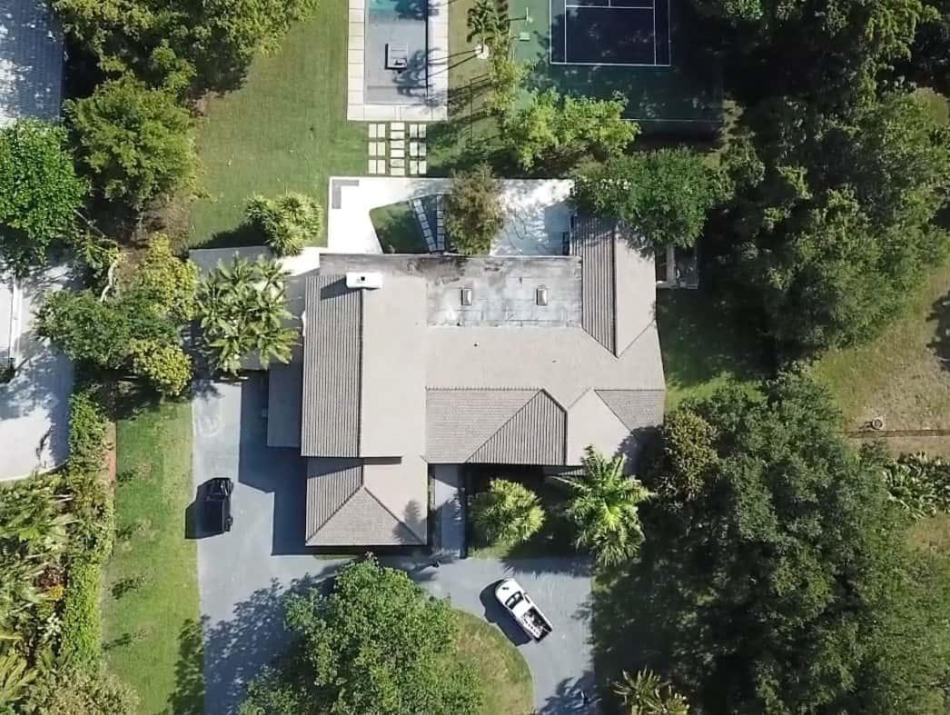 bg-slide-1 commercial-projects slug rooftop-system-FL bg-slide-1